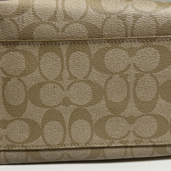 Cream and tan Coach shoulder bag - Picture 7 of 7